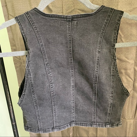 Black Denim Lace-Up Vest - Picture 3 of 5